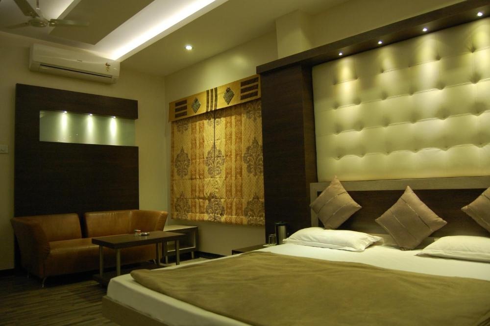 Room 2