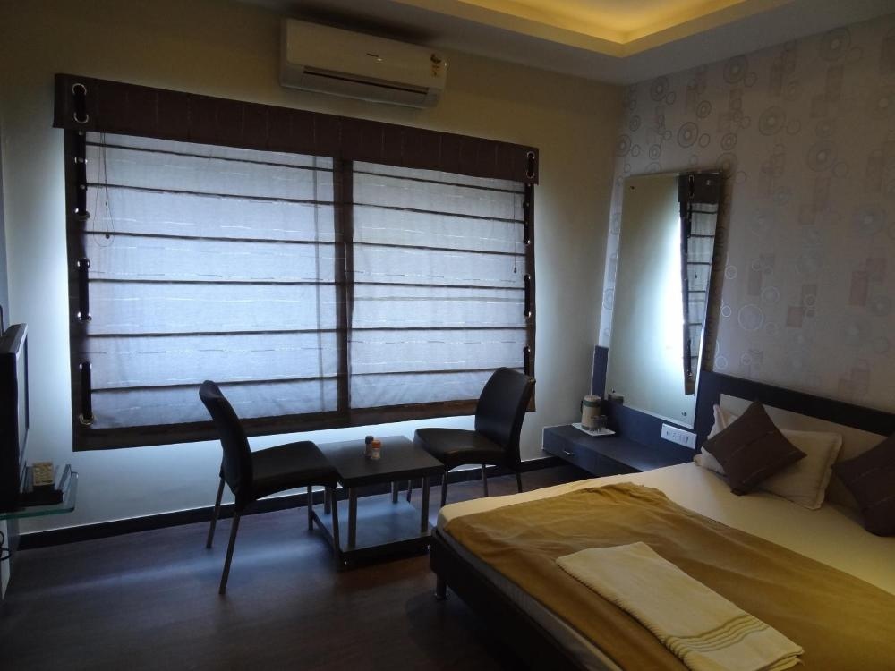 Room 4